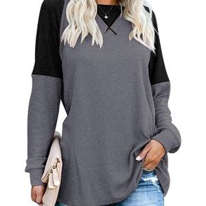 Women’s long sleeve tunic. NWT.